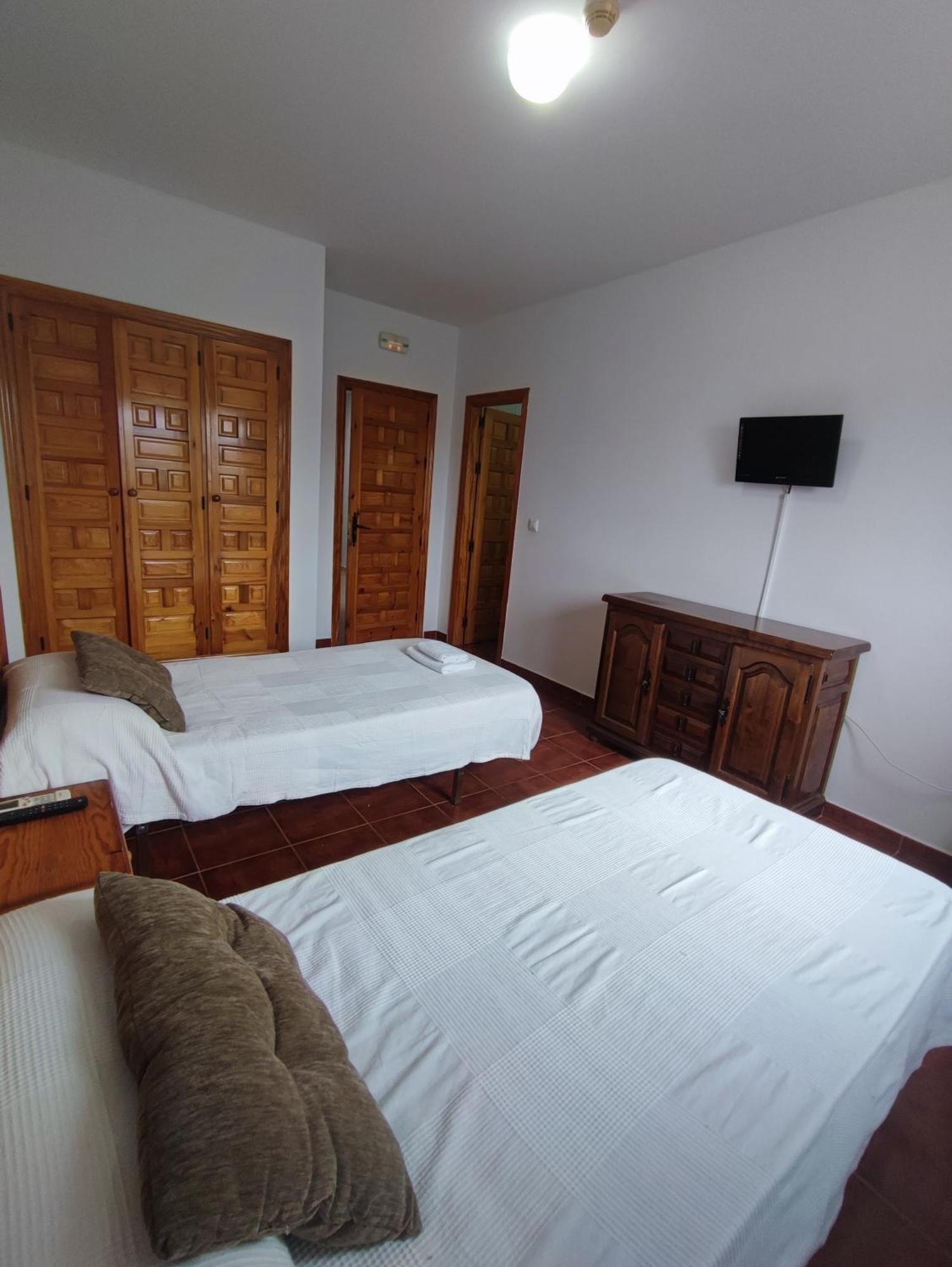 H Helechosa Hotel Szoba fotó
